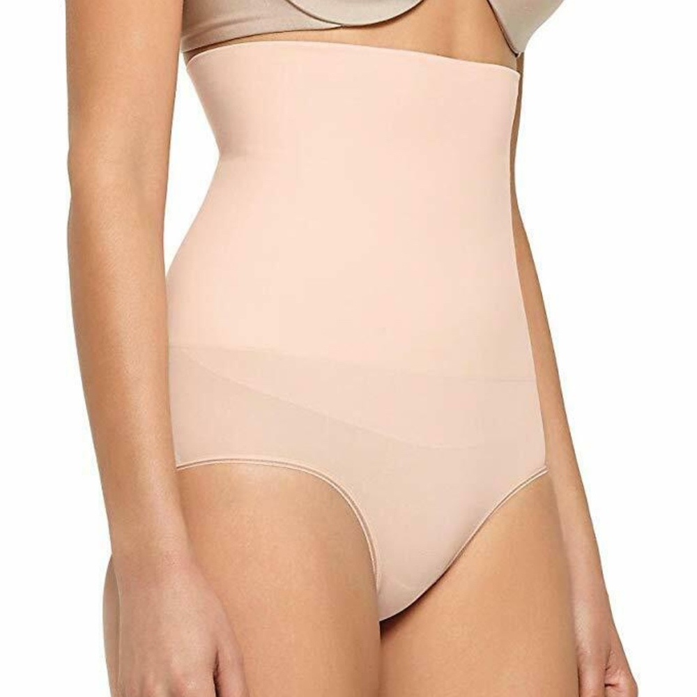 Yummie Women's Cameo High Waist Shaping Briefs Siz